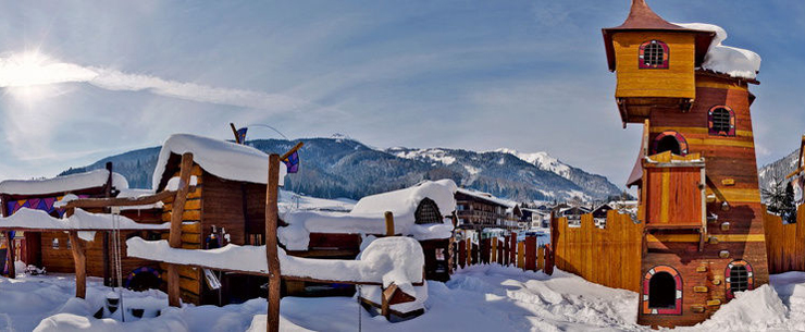 Traumferien sind im Kinderhotel Alpenrose das ganze Jahr über garantiert. (Bild: hotelalpenrose.at)